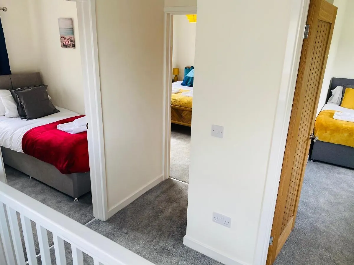 Modern Family Home With Off-Road Parking Cardiff United Kingdom